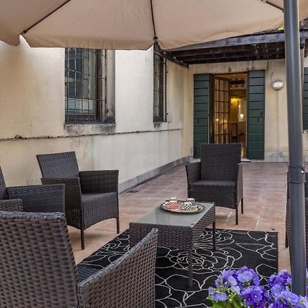 Tolentini Canal View & Terrace By Wonderful Italy Венеция Экстерьер фото